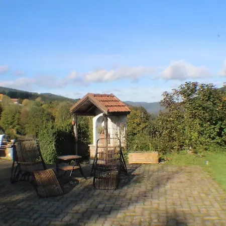 Domaine De La Charriere Sur 63 Ares - 8 Pers Grand Confort