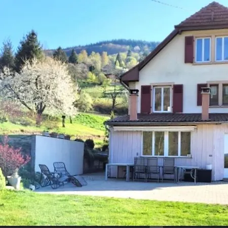 Villa Domaine De La Charriere Sur 63 Ares - 8 Pers Grand Confort